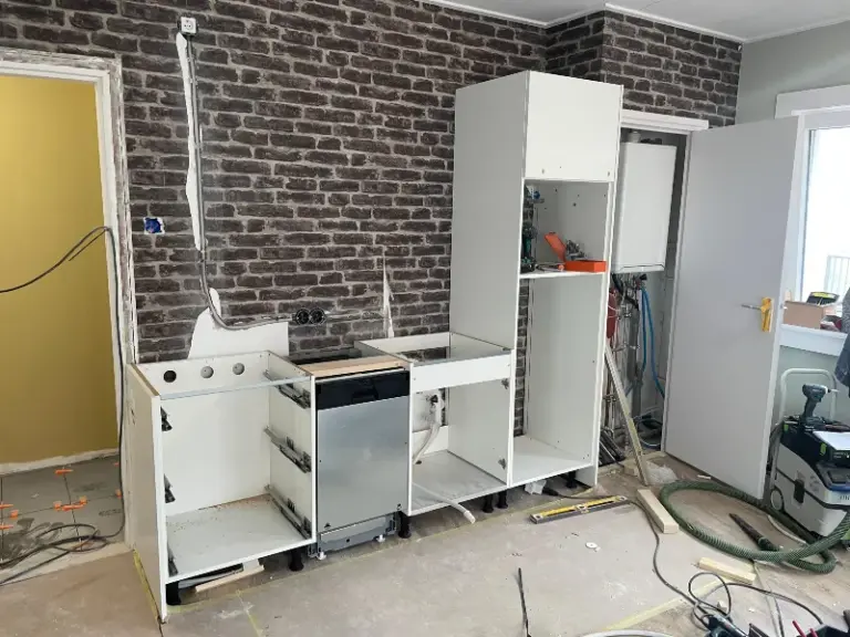 verbouwing-en-keuken-plaatsen